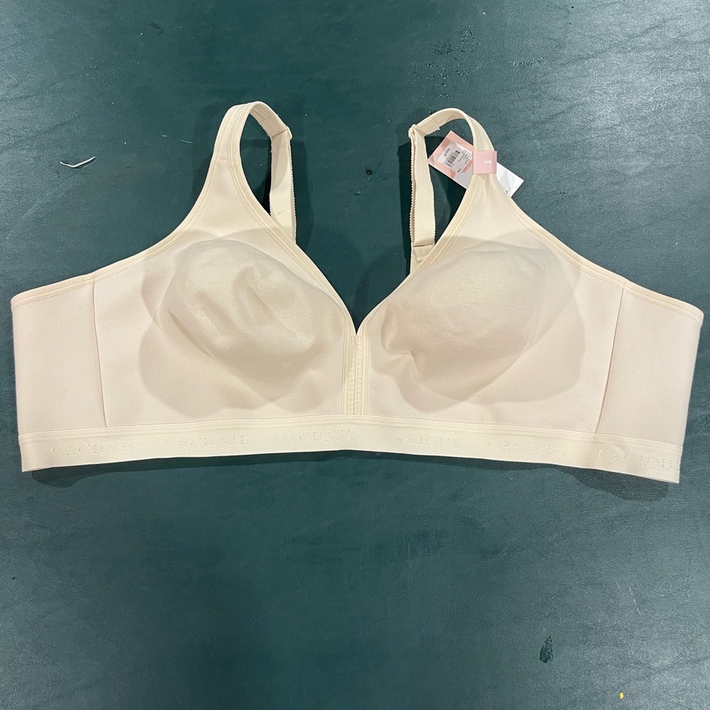 BNWT plus size wireless bra size 54B by Cacique